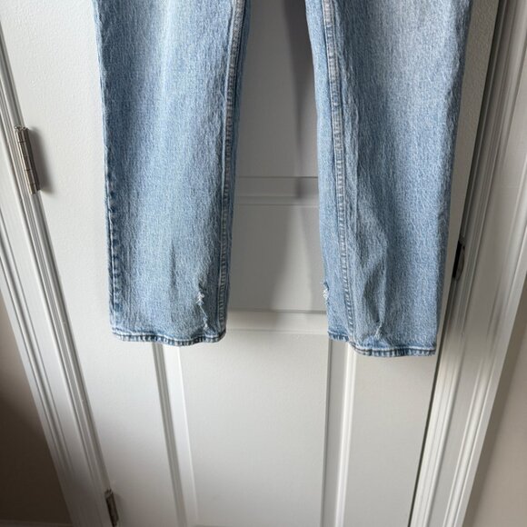 Abercrombie Curve Love Ultra High Rise 90s Straight Jean Light Wash Size 26 - Picture 6 of 8